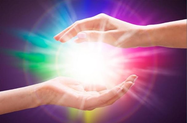 Reiki Level 1, 2, 3 (Master), 4 (Teacher), 5 (Grand Master): What’s the Difference?